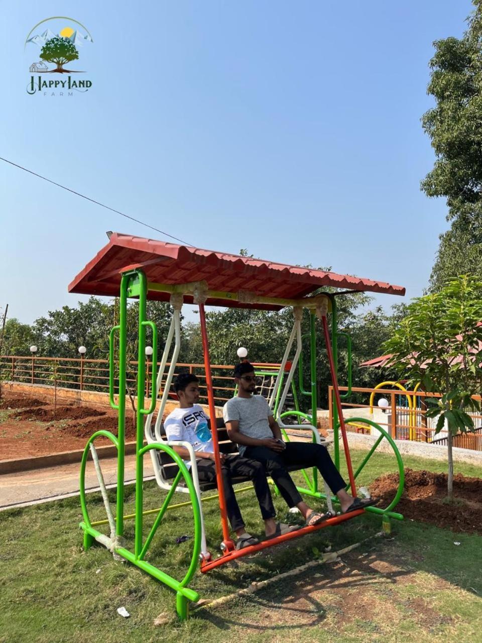 Hotel Happy Land Farm Karjat Exterior foto
